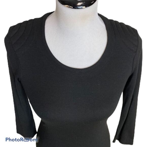 Ella Moss Frida dress in size small long sleeve and never worn. Lightly padded - Picture 6 of 14